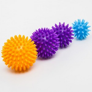 Набор твёрдых развивающих массажных мячиков с шипами «Ёжики», 4 шт, d=5,6,7,8 см